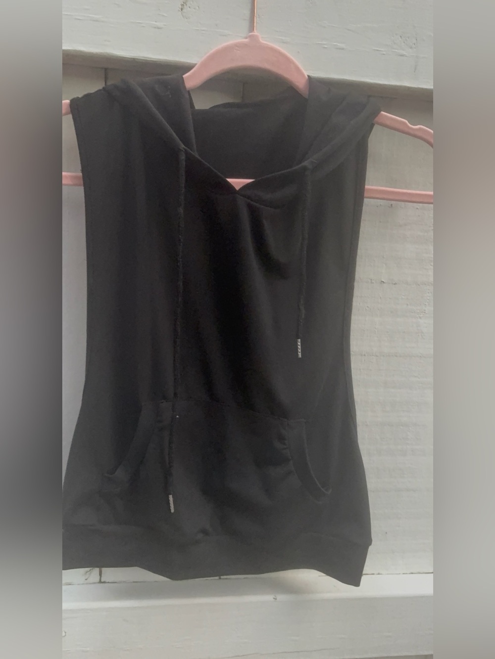 SHEIN Sleeveless Hooded Sports Tank Top Black Size Medium